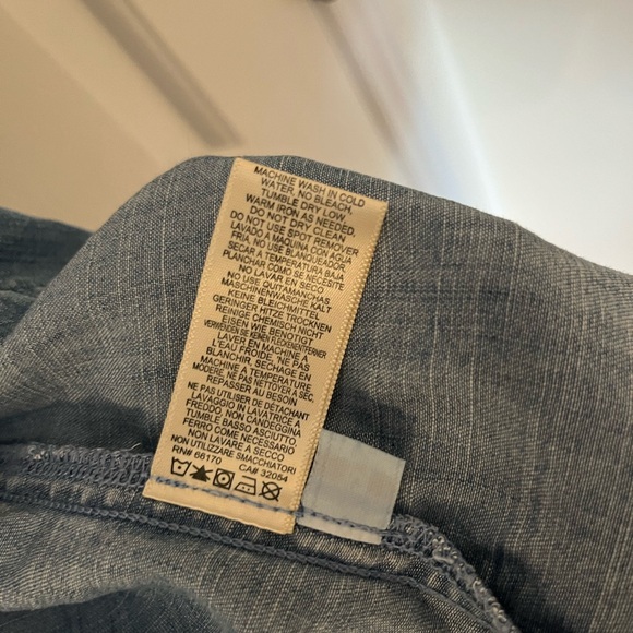 Anthropologie Cloth and Stone Breezy Buttondown - Picture 7 of 8